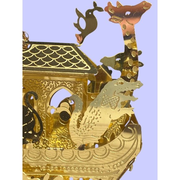 Laser Cut Noah's Ark Goldtone Hanging Christmas Ornament - Picture 6 of 16